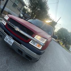 04 Chevy Silverado 