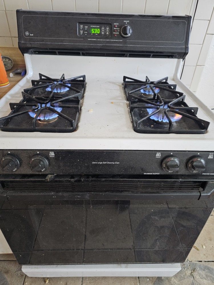 Gas Stove Oven GE XL 44