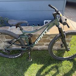 Giant Stance 27.5 S