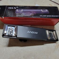 Dual Hot Shoe Flash Speedlite Bracket