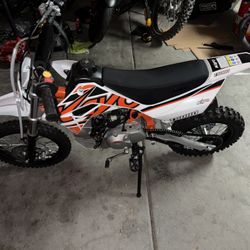 🏍️ KAYO TSD110 – Practically New!