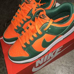 Sz 7 Orange & Green Nike Dunks