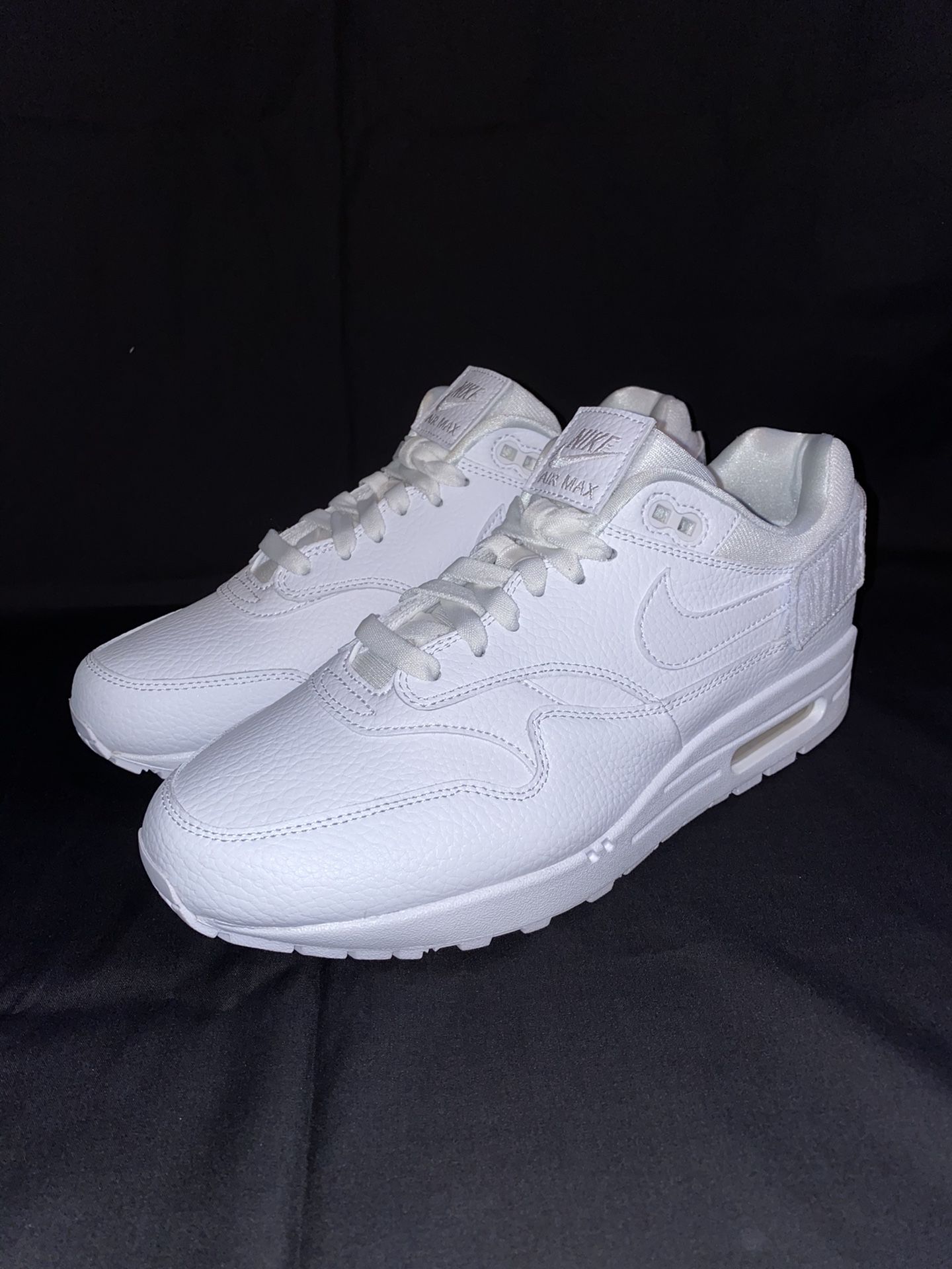 Womens Nike Air Max 1-100 Triple White Patches Leather Shoes AQ7826-100 Size 10