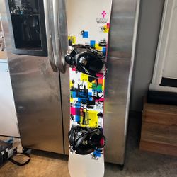 Snowboard With Bindings And Bag