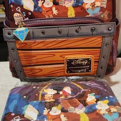 Loungefly Set Exclusive 