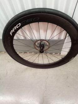 Carbon fiber rim tubeless