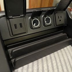 14-18 Silverado Center Console Piece