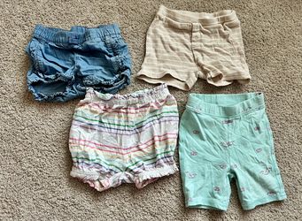 Bundle of 4 baby girl shorts, size 6-12 months