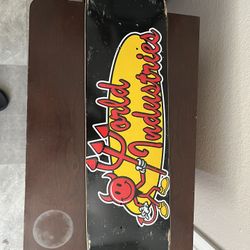 Skateboard: World Industries
