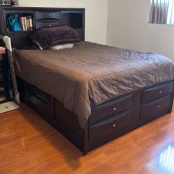 Full Size Bed With Storage.  
