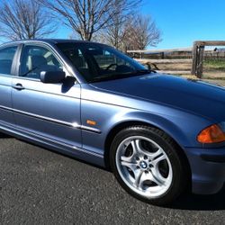 2001 BMW 330i