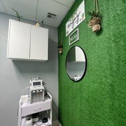 Wall And Shelve Decor + Round Mirror + Grass Wall 
