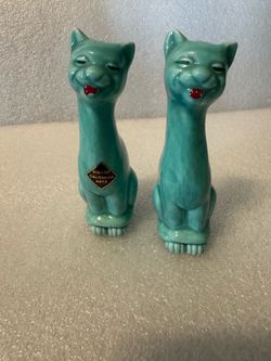 Vintage Gibson California Arts Blue Cat Figurines / Salt Pepper Shakers MCM