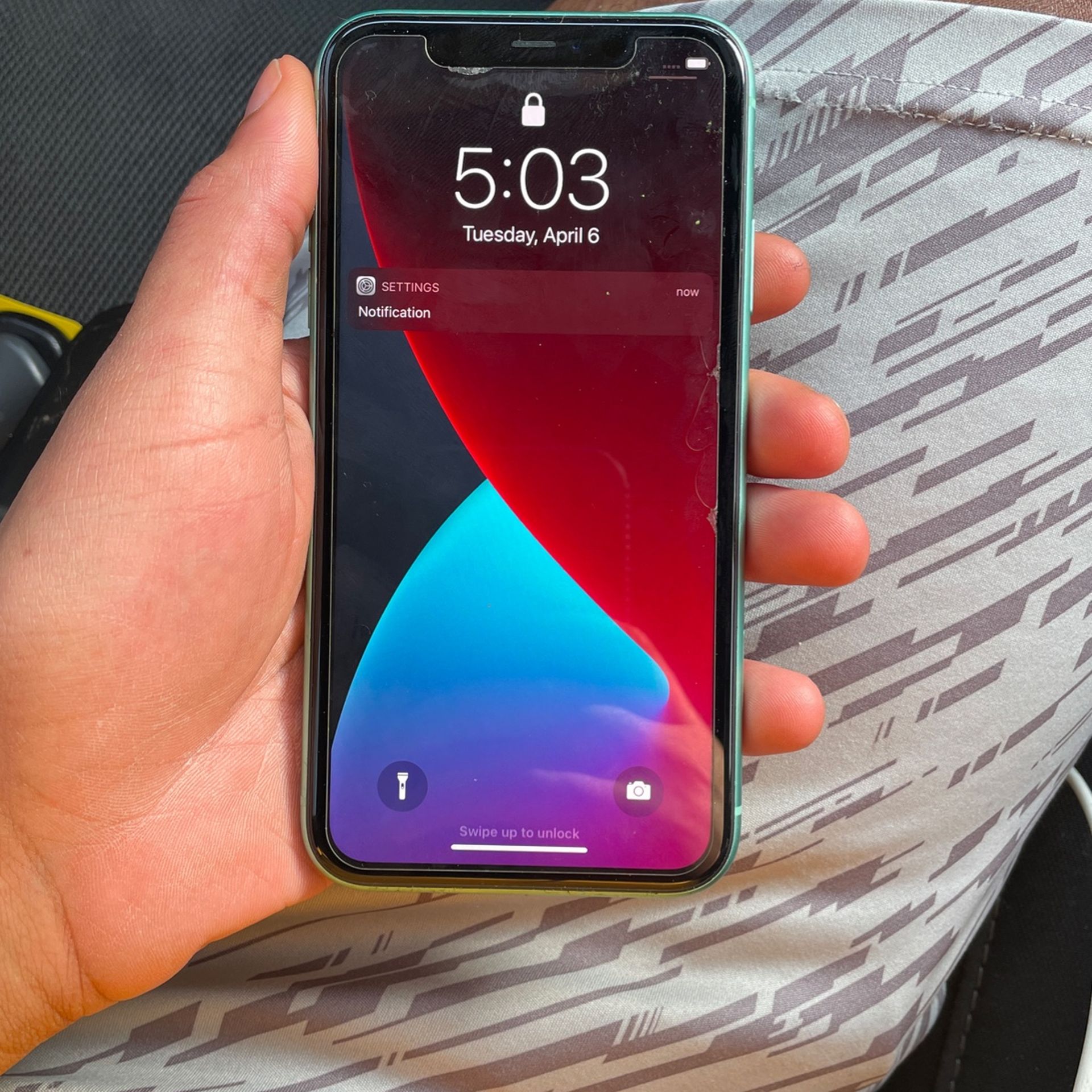 iPhone 11 - unlocked To Any Carrier