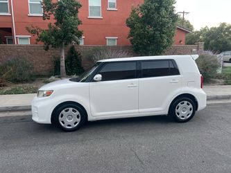 2014 Scion XB