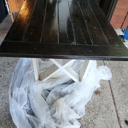 Farmhouse TABLE