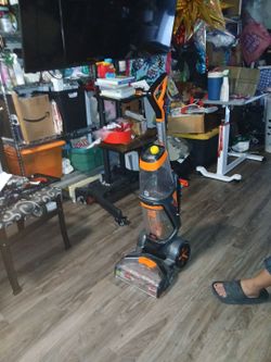 Bissell carpet vacuum