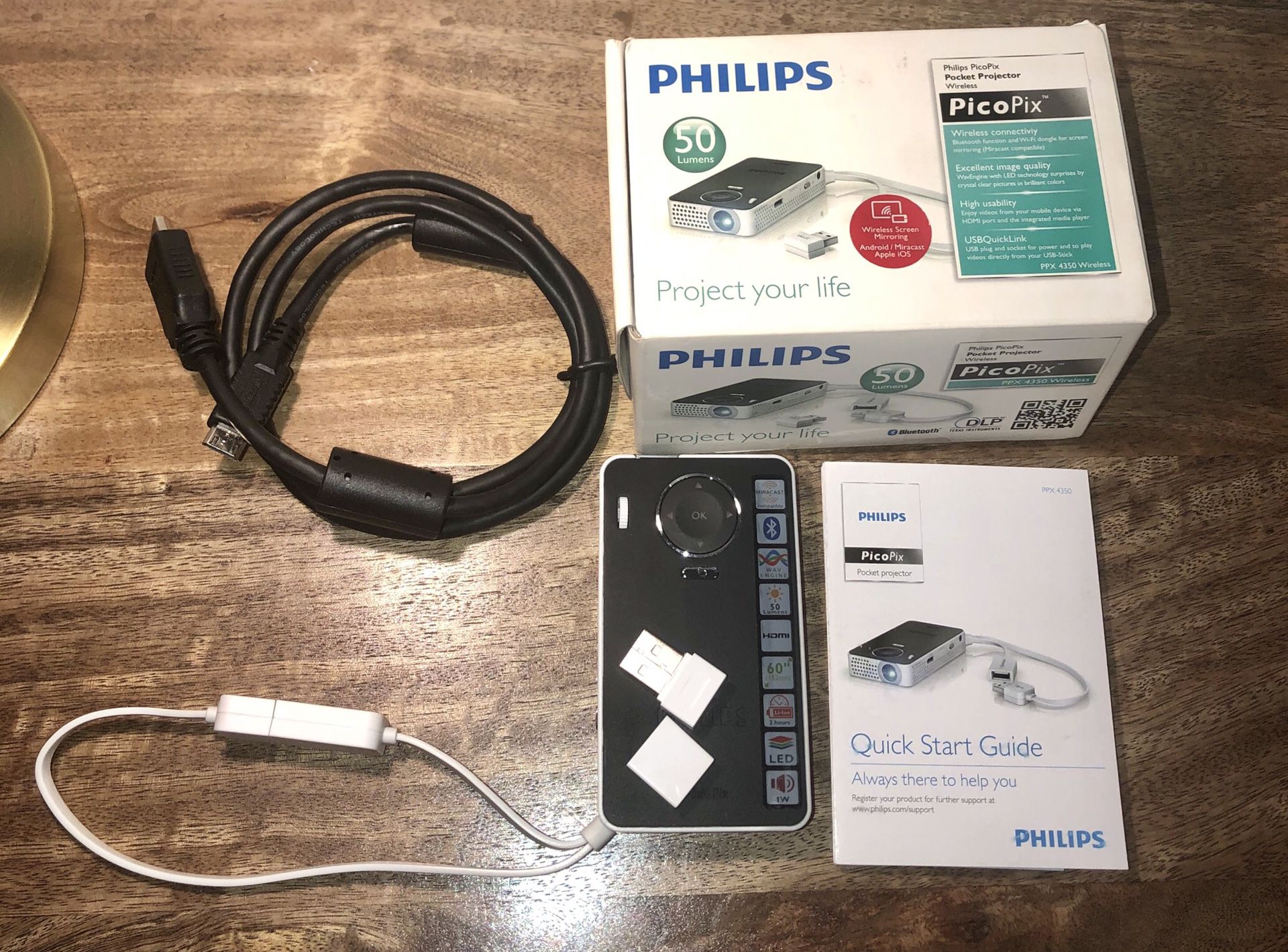 Philips picopix pocket projector ppx4350