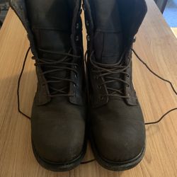 Worx 8” Steel Toed Boots. Size 10.5 Wide 