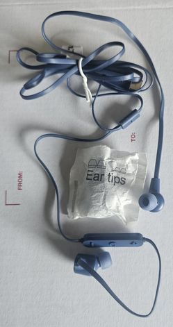 New Earphones with USB-C connector 