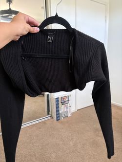 Forever 21 Black Ribbed Crop Sweater