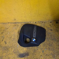 2010-2013 BMW E90 E92 E93 N55 ENGINE TRIM COVER OEM