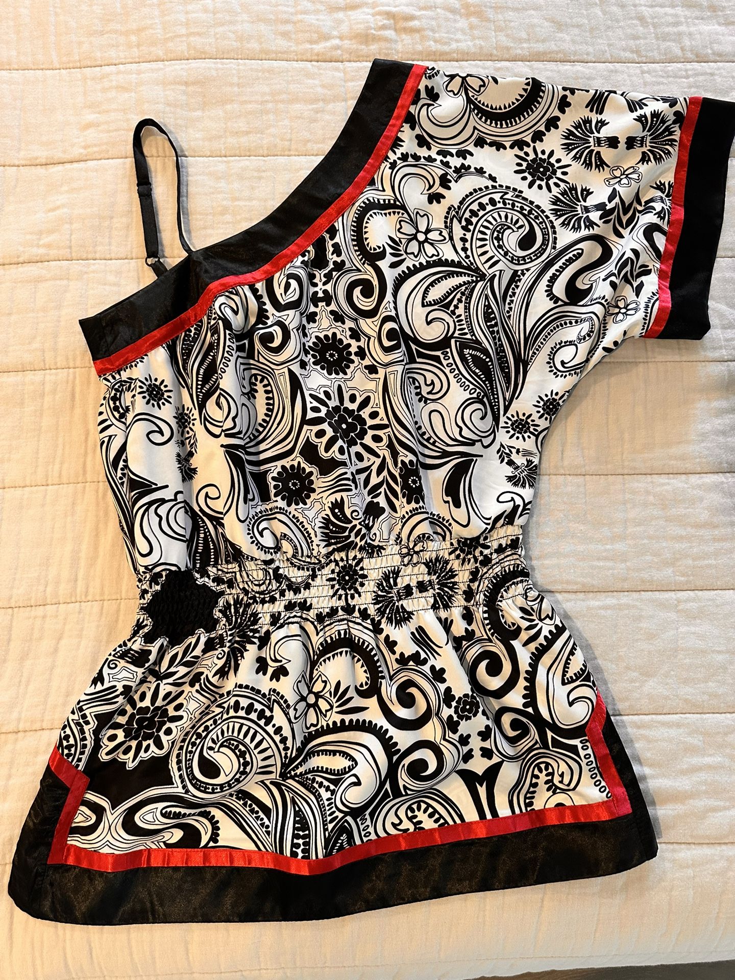 Women’s Dress Clothing. Size 0/small