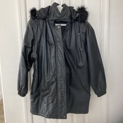 Vintage Black Leather Bomber Jacket 