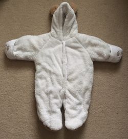 3-9 months Snowsuit