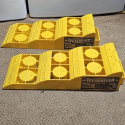 2 RV Leveling Blocks