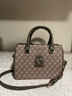 Used clean 2nd hand purse