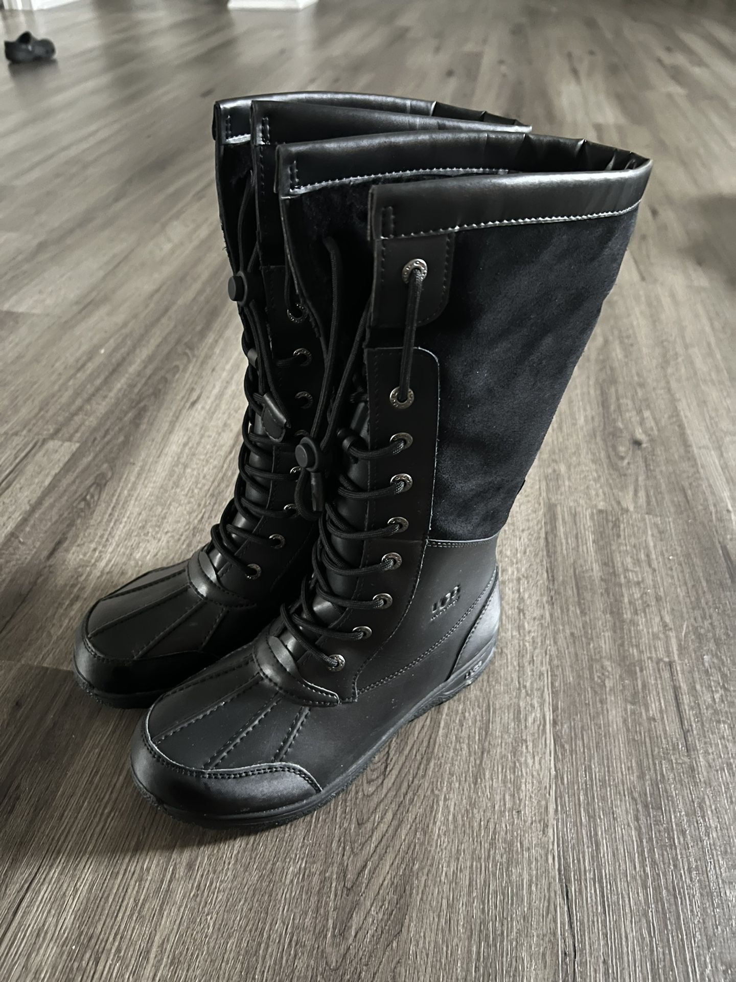 UGG snow Boots