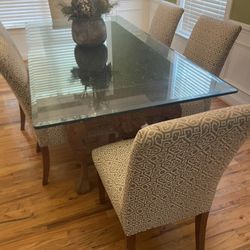 Dinning Table