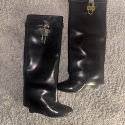Givenchy Boots 