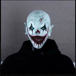 Horror clown mask