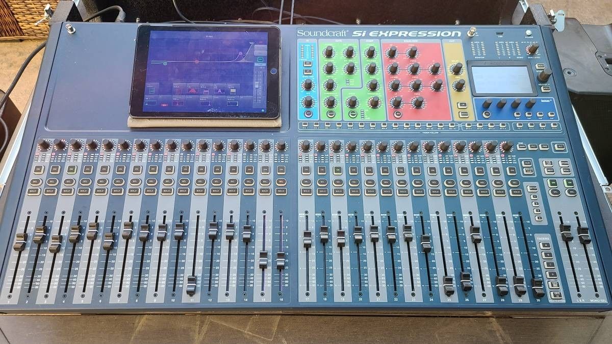 Soundcraft Si Expression 3 Digital Mixer