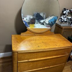 Art Deco Dresser 