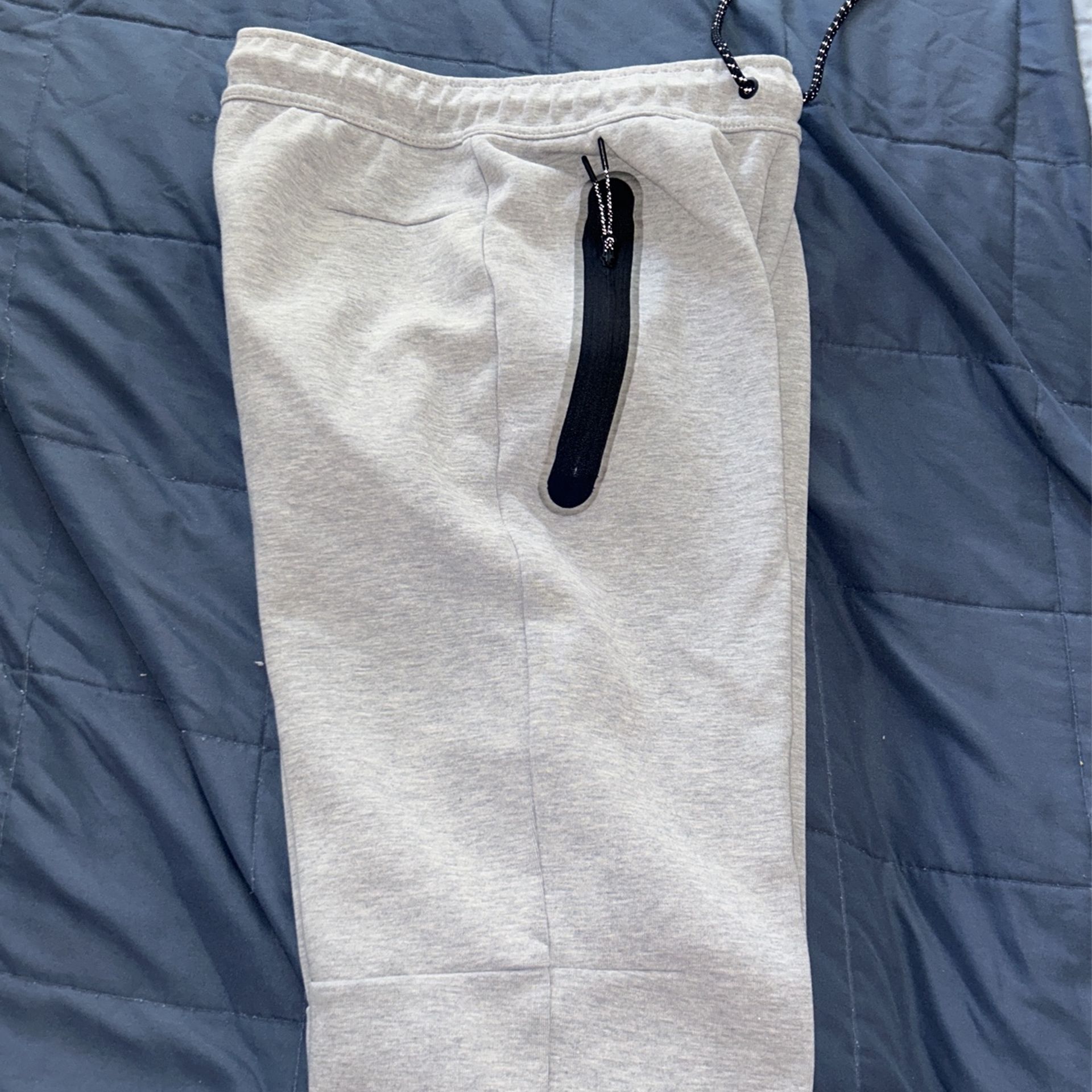 MENS SIZE XS TECH JOGGERS