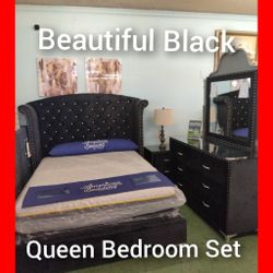 🥰 Beautiful Black Queen Bedroom Set 