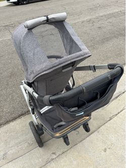 Uppababy Stroller, bassinet and piggie back board