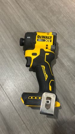 DEWALT20V XR Brushless  1/​4 in.​ Quiet Hydraulic Impact Driver