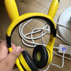Wireless Pikachu Ear Headphones