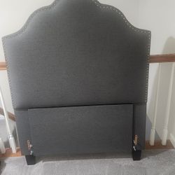 Twin Headboard Excellent Condition 