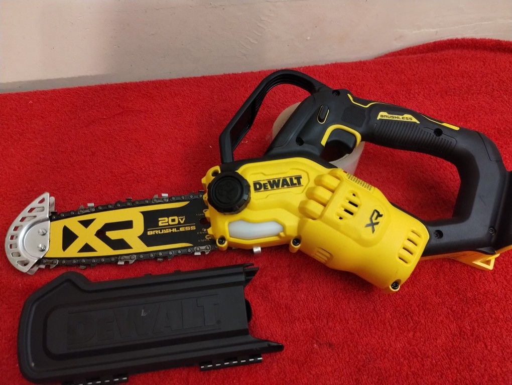 Like New XR 20 Volt Dwalt Brushless Chainsaw Tool Only $125