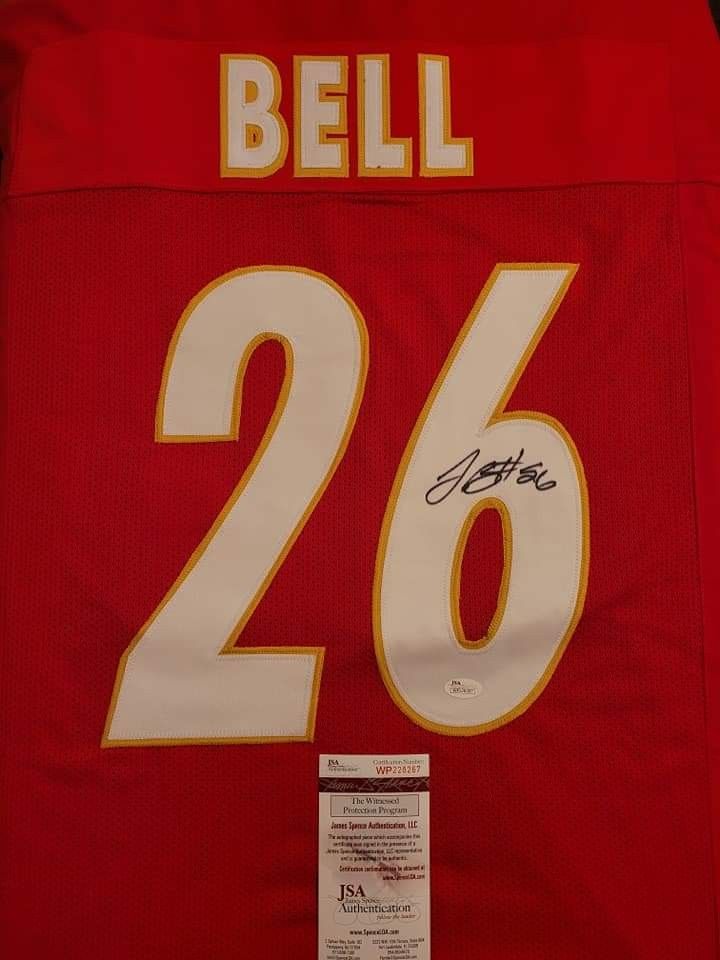 ***LeVeon Bell*** Signed Jersey With Certification for Sale in Tampa, FL -  OfferUp