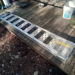 New Set Of Aluminum 6'Foot, 1250Lb Capacity Loading Ramps, New Condition. $60.00.