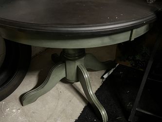 Dinner Table ( Round)