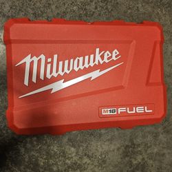 Milwaukee Tool Box