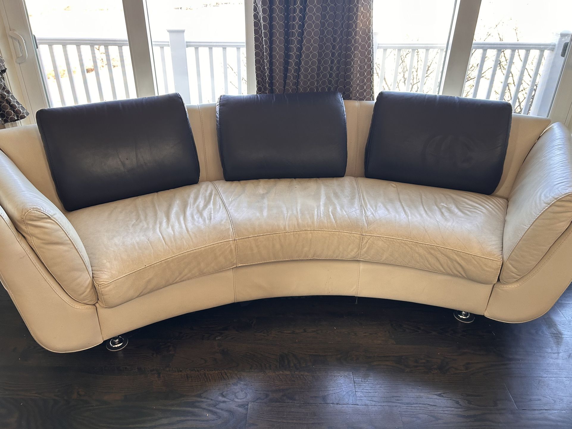 Luxury Leather Sofa Set