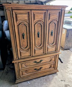 Vintage 1960s Thomasville Solid Wood Segovia Collection Door Chest Dresser